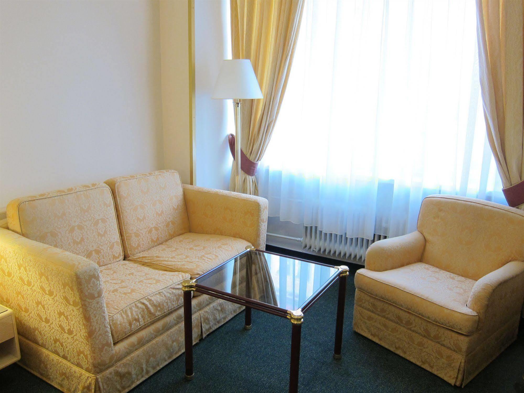 Hotel Mira Inn Praha Eksteriør bilde