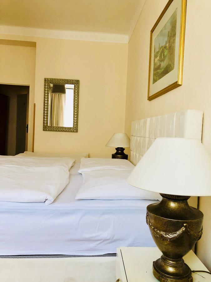 Hotel Mira Inn Praha Eksteriør bilde